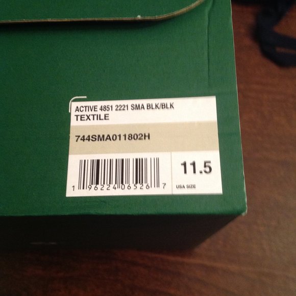 Lacoste Men's Active Black & Gray Textile Sneakers - 11.5 - New in Box - Picture 8 of 10